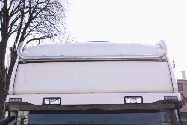 Obrázek Krátký horní  nerezový rám Scania