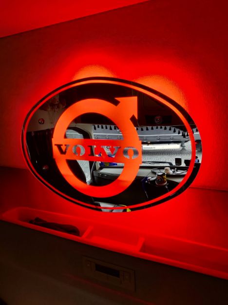 Zrcadlo Volvo