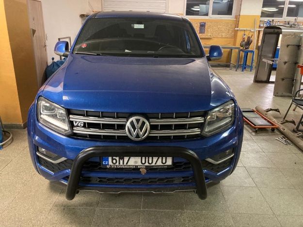 Obrázek přední rám VW Amarok - černý lak