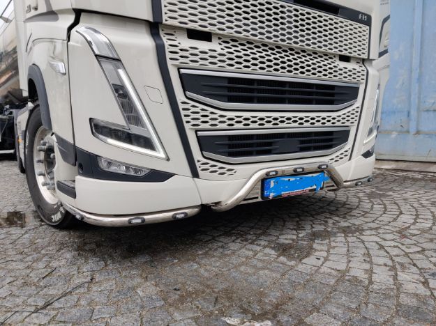 Obrázek Spodní rám Volvo - třídílný